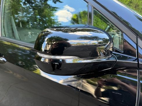 Used 2021 Honda Pilot Black Edition image 10