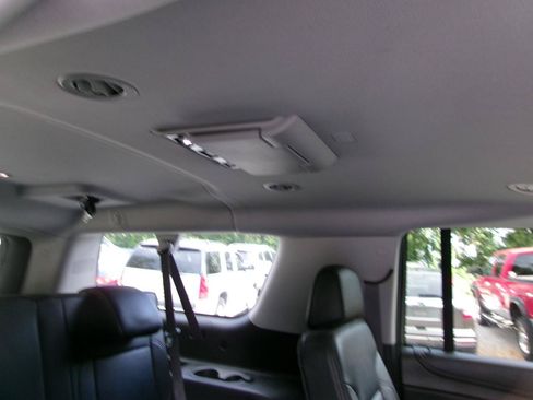 Used 2016 GMC Yukon XL Denali w/ Open Road Package AWD/4WD image 7