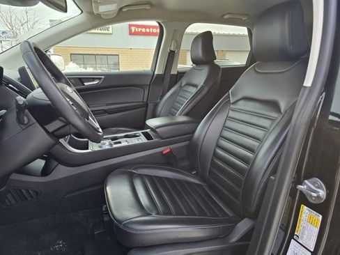Used 2024 Ford Edge SEL image 10