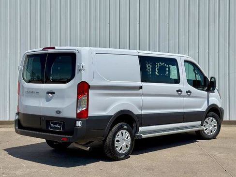 Certified 2025 Ford Transit 250 Low Roof w/ Exterior Upgrade Package RWD image 6