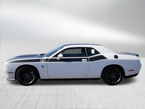 Used 2023 Dodge Challenger R/T w/ T/A Package RWD image 4