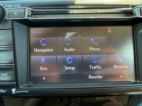 Used 2014 Toyota RAV4 Limited w/ Technology Package FWD image 37