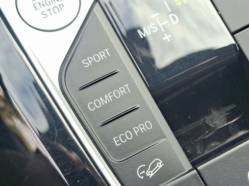 Used 2024 BMW X3 xDrive30i w/ Convenience Package image 25