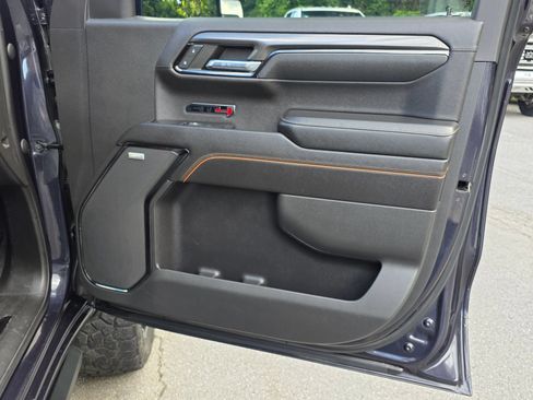 Used 2023 GMC Sierra 1500 AT4 w/ AT4 Premium Package AWD/4WD image 37