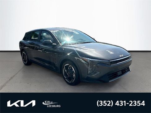 New 2026 Kia K4 EX FWD image 1