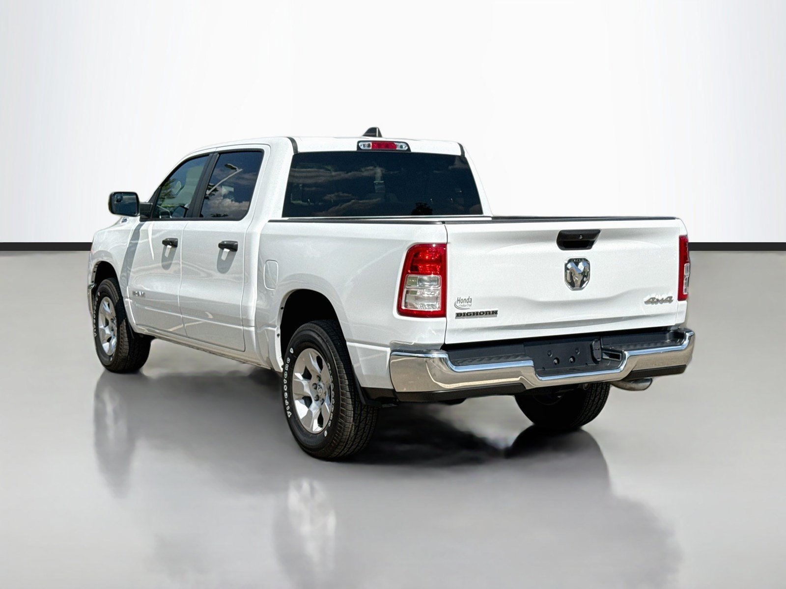 Used 2023 RAM 1500 Big Horn AWD/4WD image 5