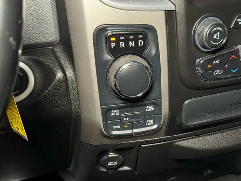 Used 2019 RAM 1500 Big Horn image 43