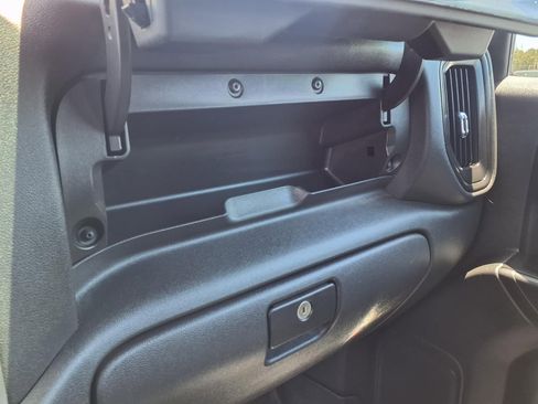 Used 2020 Chevrolet Silverado 1500 W/T w/ WT Value Package AWD/4WD image 24