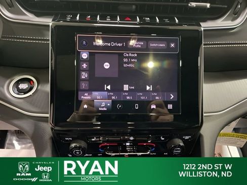 New 2026 Jeep Grand Cherokee Laredo X AWD/4WD image 25