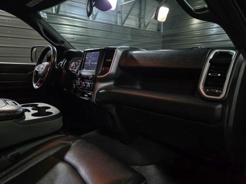 Used 2022 RAM 2500 Big Horn RWD image 14