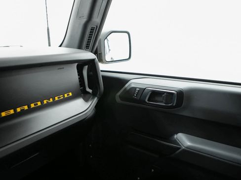 Used 2022 Ford Bronco Big Bend image 22