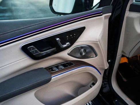 Used 2023 Mercedes-Benz EQS 450+ Sedan image 9