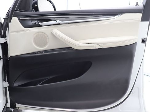 Used 2018 BMW X5 xDrive35i w/ M Sport Package image 41