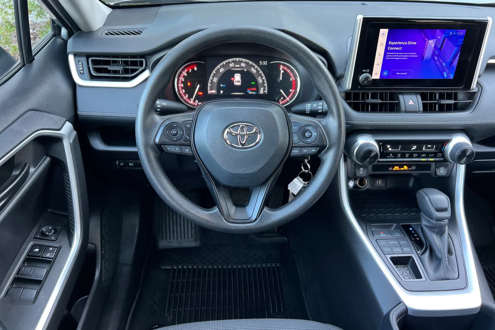 Certified 2025 Toyota RAV4 LE AWD/4WD image 15