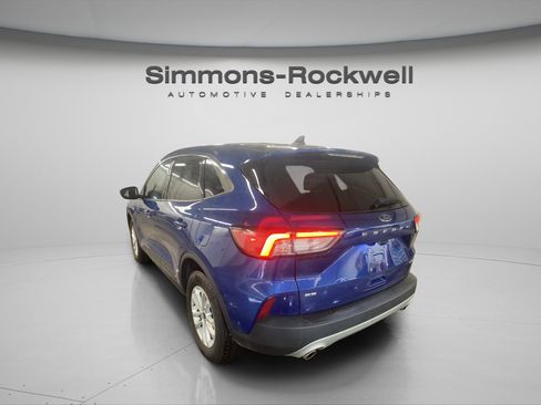 Used 2022 Ford Escape SE w/ Convenience Package image 7