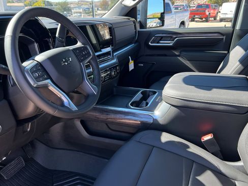 New 2026 Chevrolet Silverado 2500 LTZ w/ LTZ Plus Package image 16