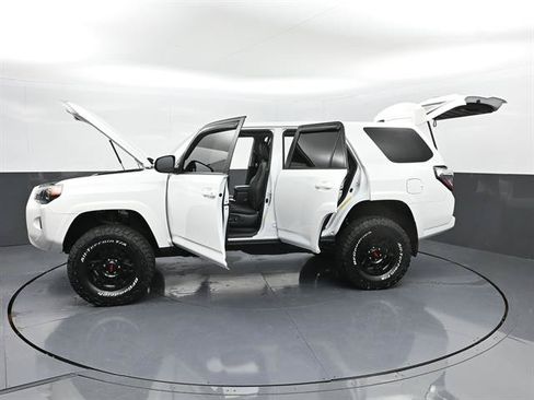 Certified 2024 Toyota 4Runner SR5 Premium w/ Moonroof Package AWD/4WD image 45