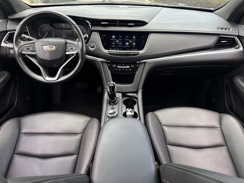 Used 2023 Cadillac XT6 Luxury FWD image 17