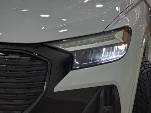 Used 2024 Audi Q4 e-tron Premium Plus w/ Premium Plus image 34