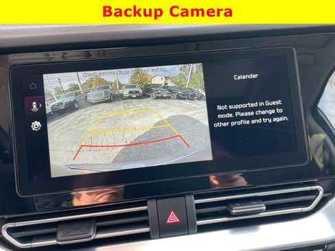 Used 2022 Kia Niro Touring Special Edition image 11