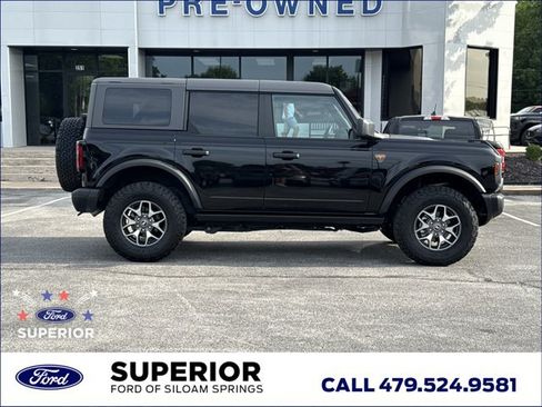 Used 2025 Ford Bronco Badlands AWD/4WD image 2