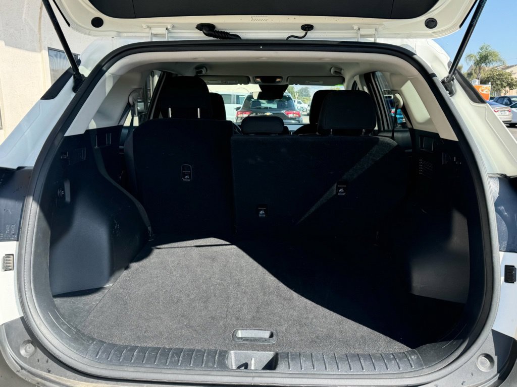 Used 2024 Kia Sportage LX FWD image 6