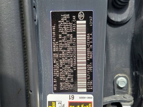 Used 2025 Toyota Camry LE image 34