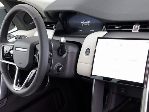 New 2025 Land Rover Discovery Sport S AWD/4WD image 23