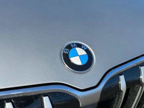 New 2026 BMW X1 xDrive28i w/ Technology Package AWD/4WD image 11