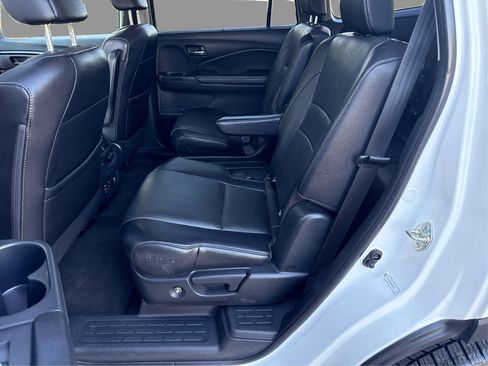 Used 2016 Honda Pilot Elite image 11