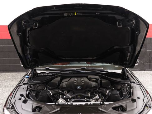 Used 2019 BMW M850i xDrive Coupe w/ Comfort Seating Package AWD/4WD image 15
