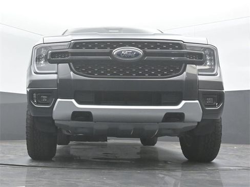 New 2025 Ford Ranger XLT w/ FX4 Off-Road Package image 18