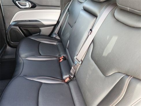 Used 2022 Jeep Compass Limited image 12