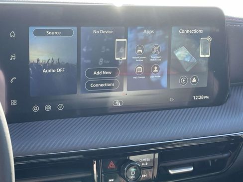 Used 2026 Nissan Kicks SR image 24