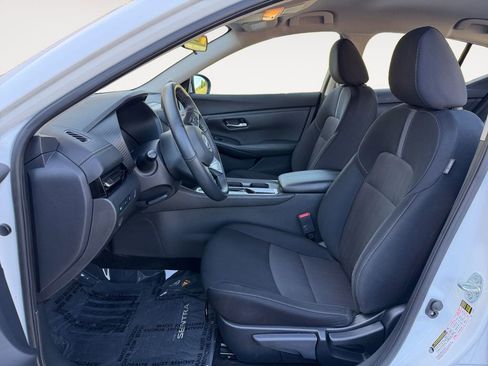 Used 2023 Nissan Sentra SV FWD image 14