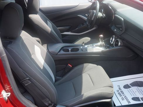 Used 2022 Chevrolet Camaro SS RWD image 45