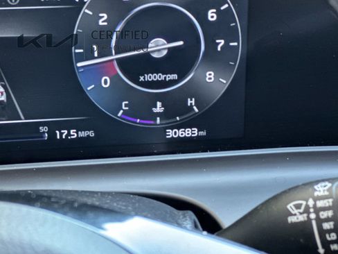 Certified 2024 Kia Seltos EX FWD image 27
