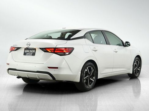 Used 2025 Nissan Sentra SV w/ All-Weather Package FWD image 6