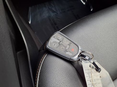 Used 2020 Cadillac XT4 Sport w/ Driver Awareness Package image 15