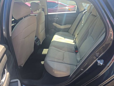 Used 2025 Honda Accord SE image 11