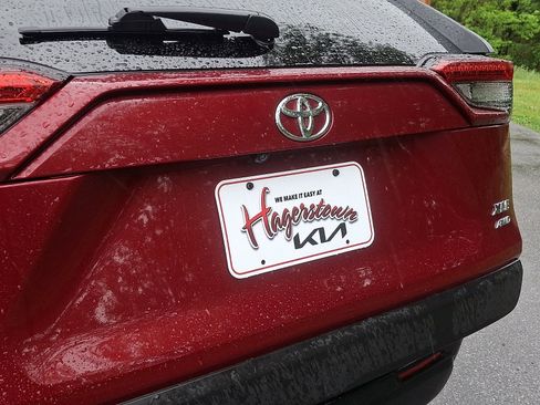 Used 2020 Toyota RAV4 XLE w/ Convenience Package AWD/4WD image 31