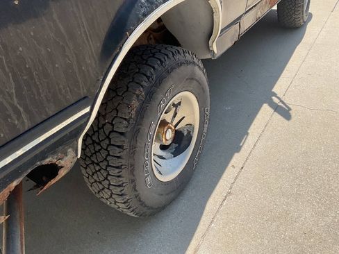 Used 1989 Ford Bronco AWD/4WD image 10