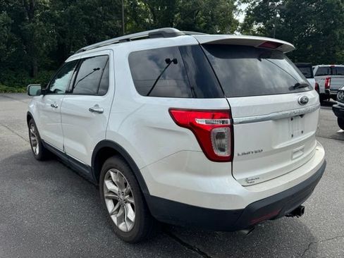 Used 2014 Ford Explorer Limited w/ Equipment Group 303A FWD image 6