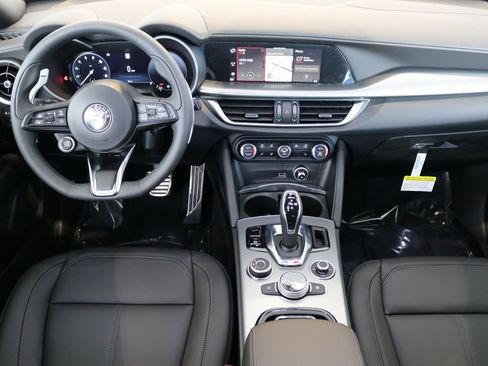 New 2025 Alfa Romeo Stelvio Sprint AWD/4WD image 26