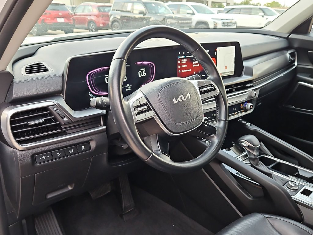 Used 2025 Kia Telluride S AWD/4WD image 15