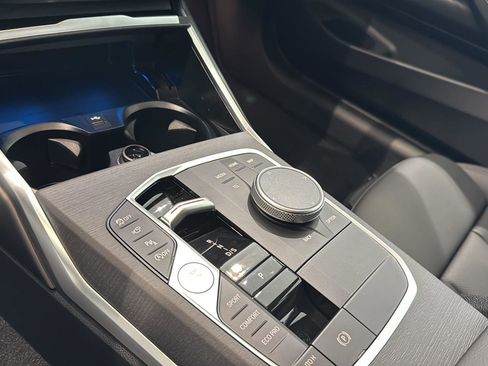 New 2026 BMW 430i Coupe w/ Parking Assistance Package image 19