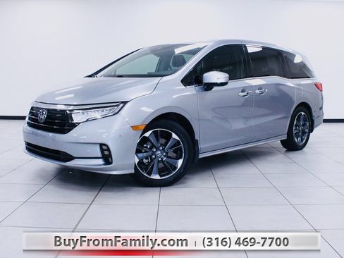 Used 2023 Honda Odyssey Elite image 1