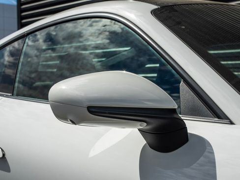 Used 2024 Porsche 911 Carrera GTS image 15