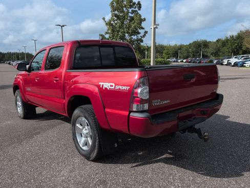 Used 2014 Toyota Tacoma 4x4 Double Cab w/ TRD Sport Package image 4