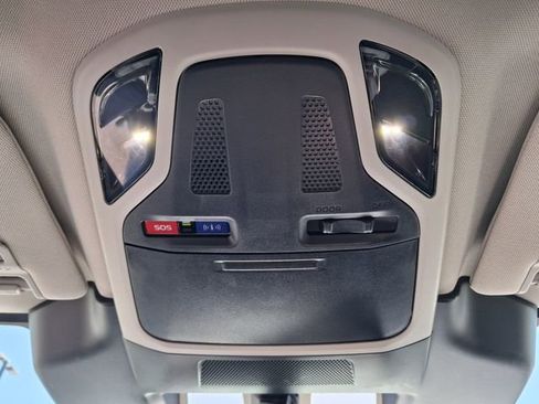 Certified 2025 Subaru Outback Premium w/ Popular Package #1A image 24